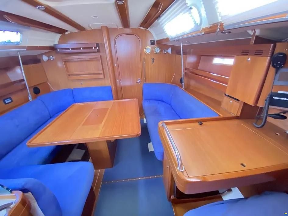 Dufour 40 Performance