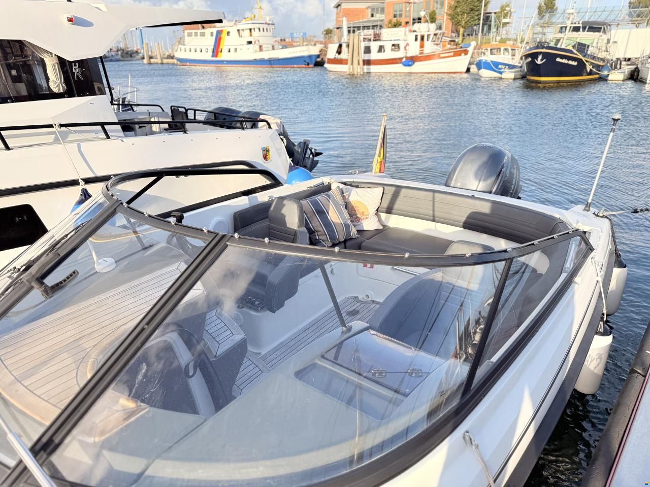 Yamarin 65 DC