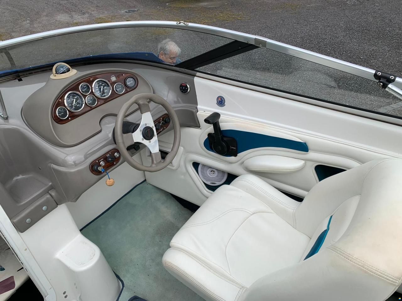 Chris Craft 21 Concept Cuddy