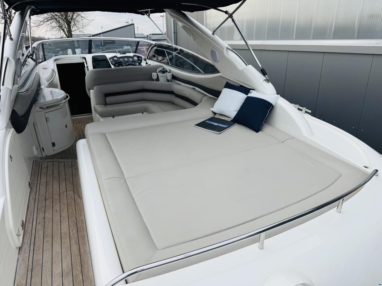 Sunseeker Superhawk 48