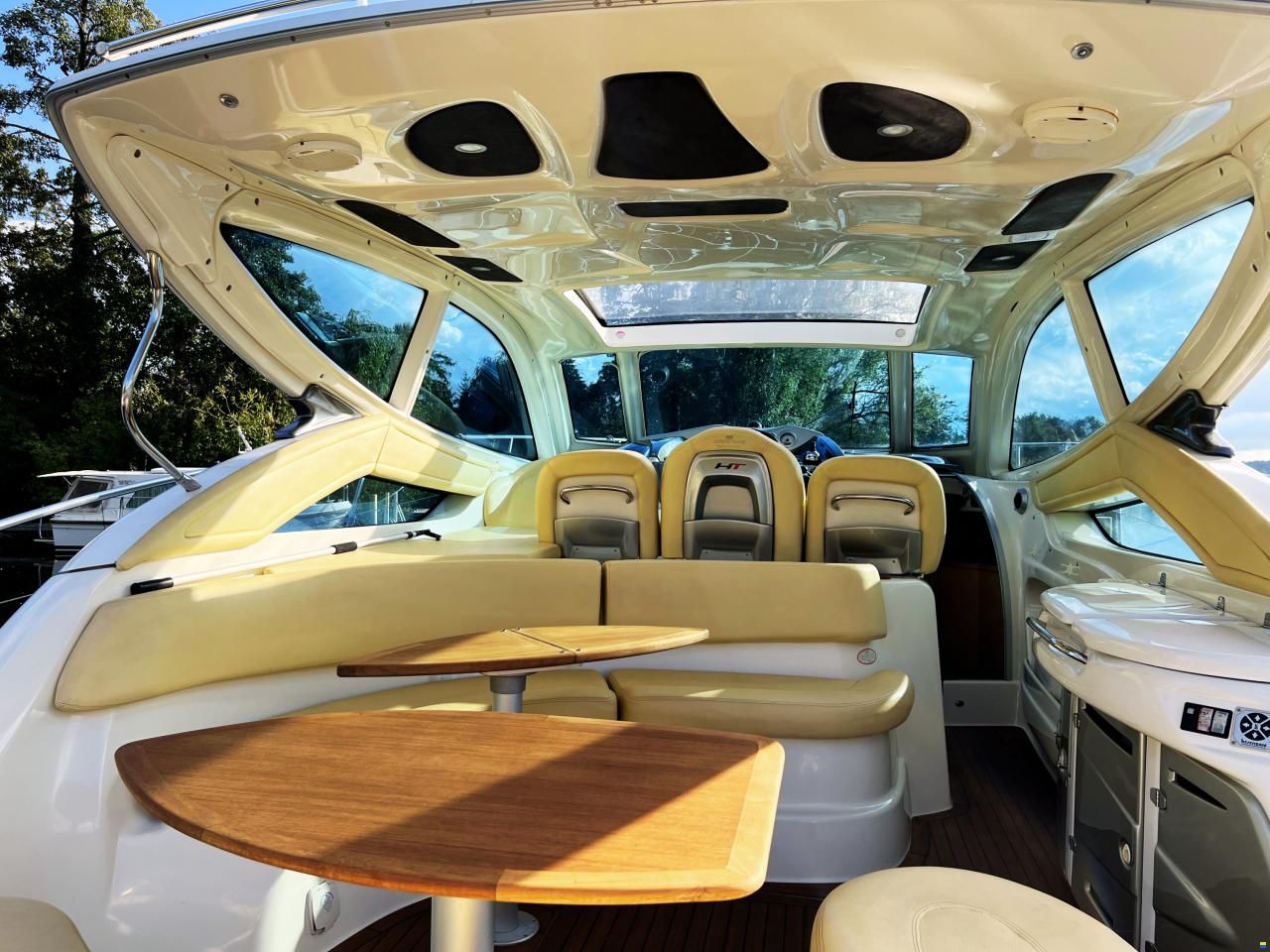 Cranchi Mediterranee 43 HT