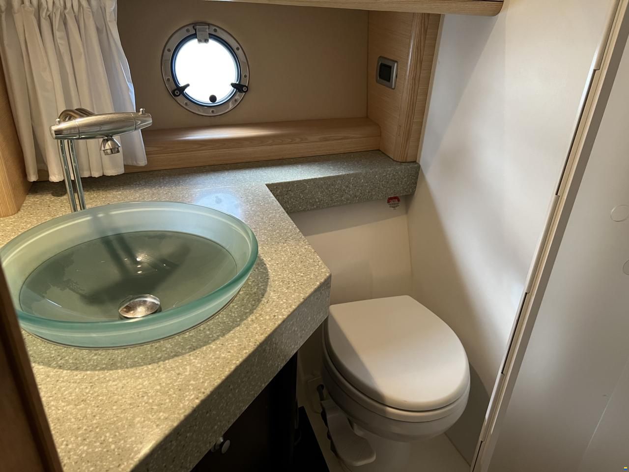 Cranchi Mediterranee 43 HT