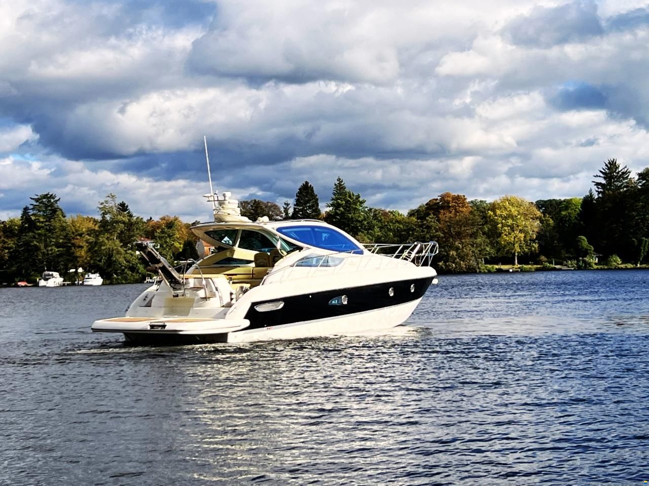 Cranchi Mediterranee 43 HT