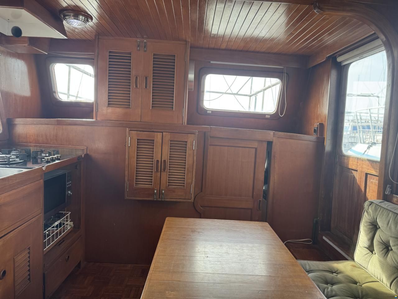 Eurobanker Trawler Leja 34