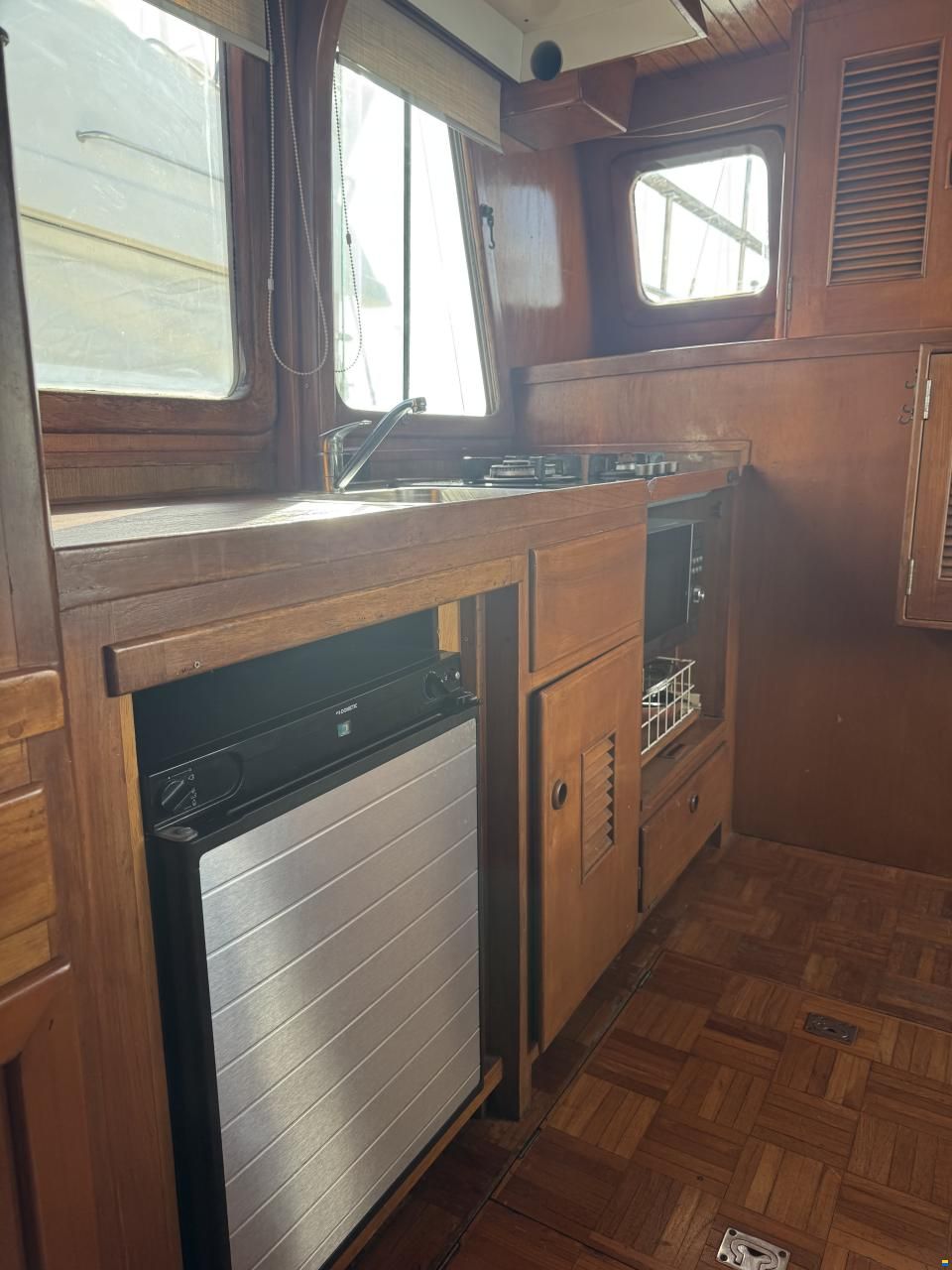 Eurobanker Trawler Leja 34