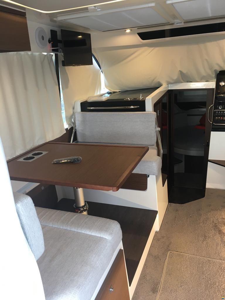 Jeanneau Merry Fisher 1095