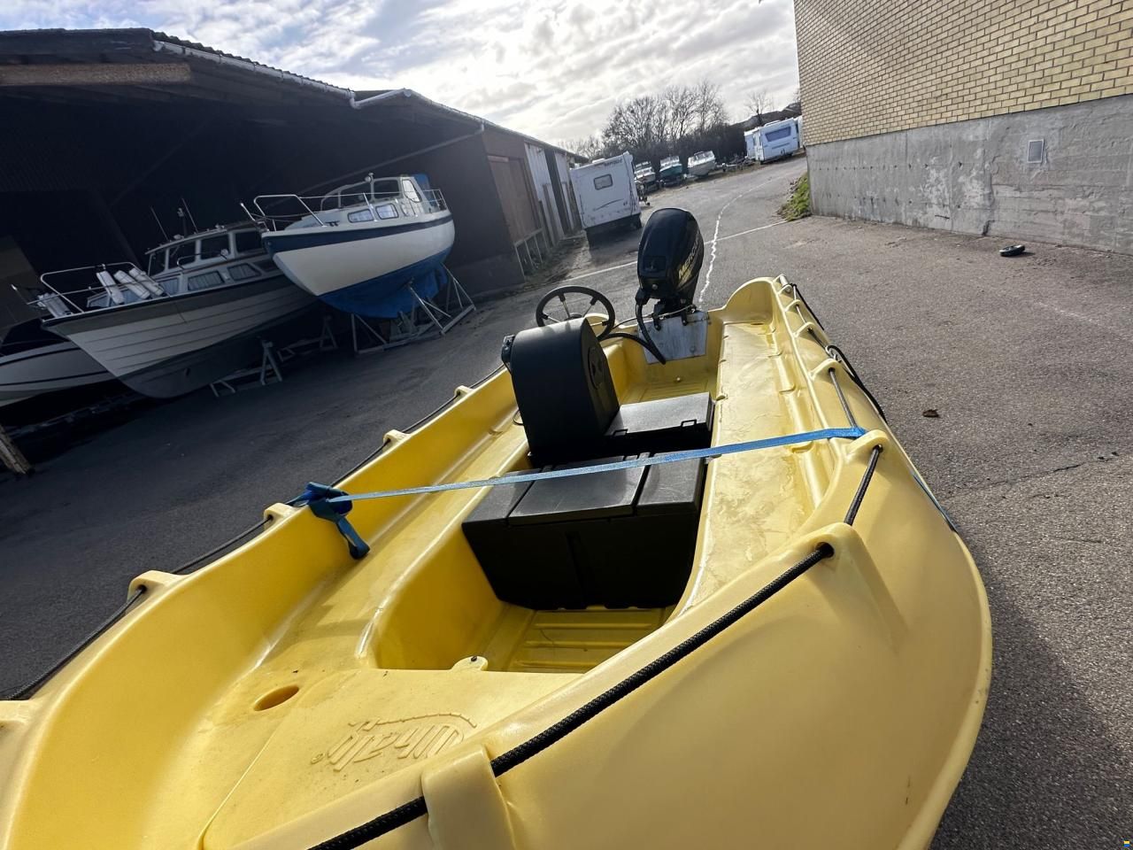 Whaly 435 med Mercury 25 EFI &ndash; Robust arbejdsb