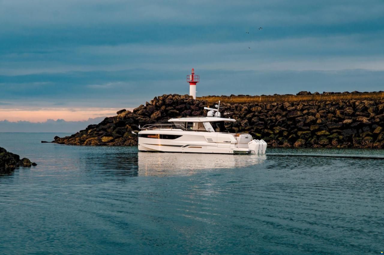 Wellcraft 44 Explorer