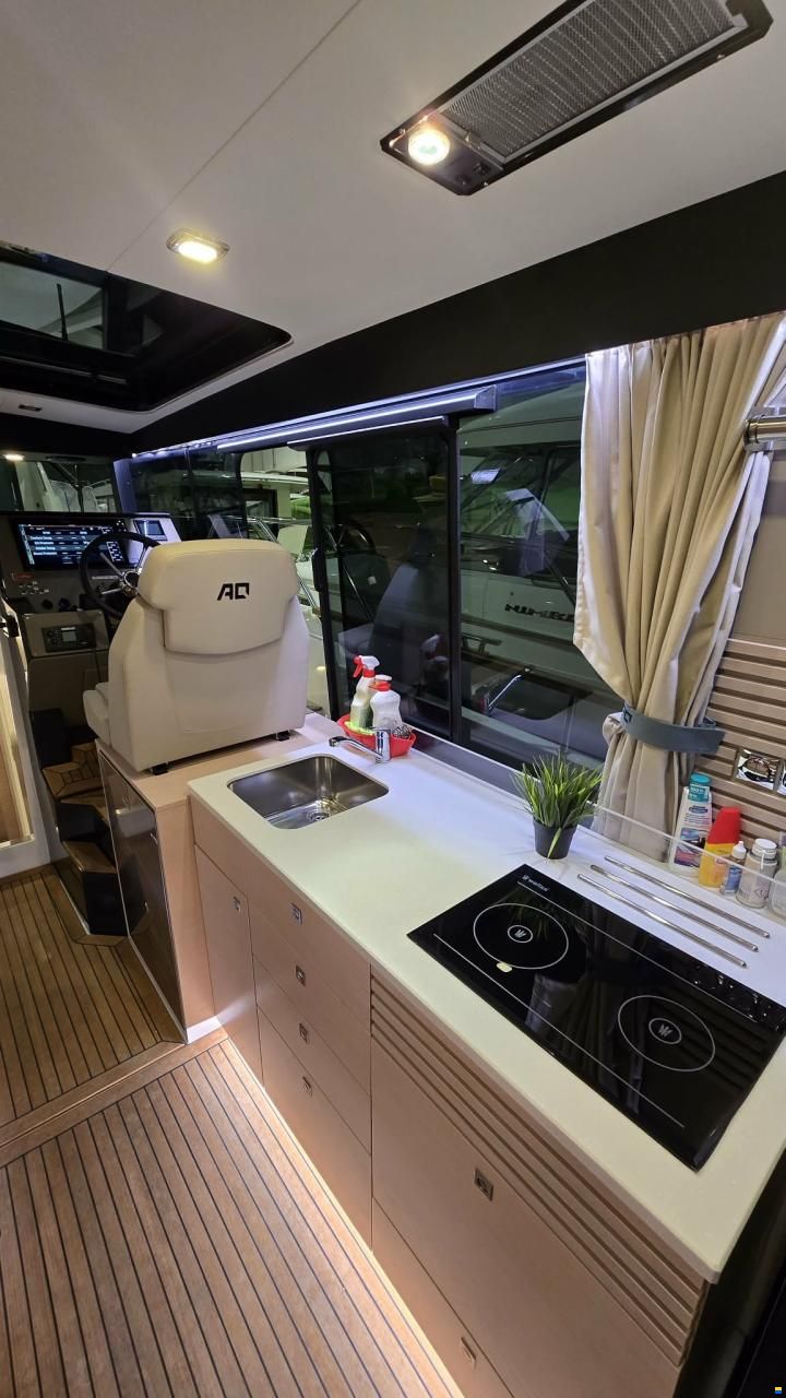 Aquador 35 AQ