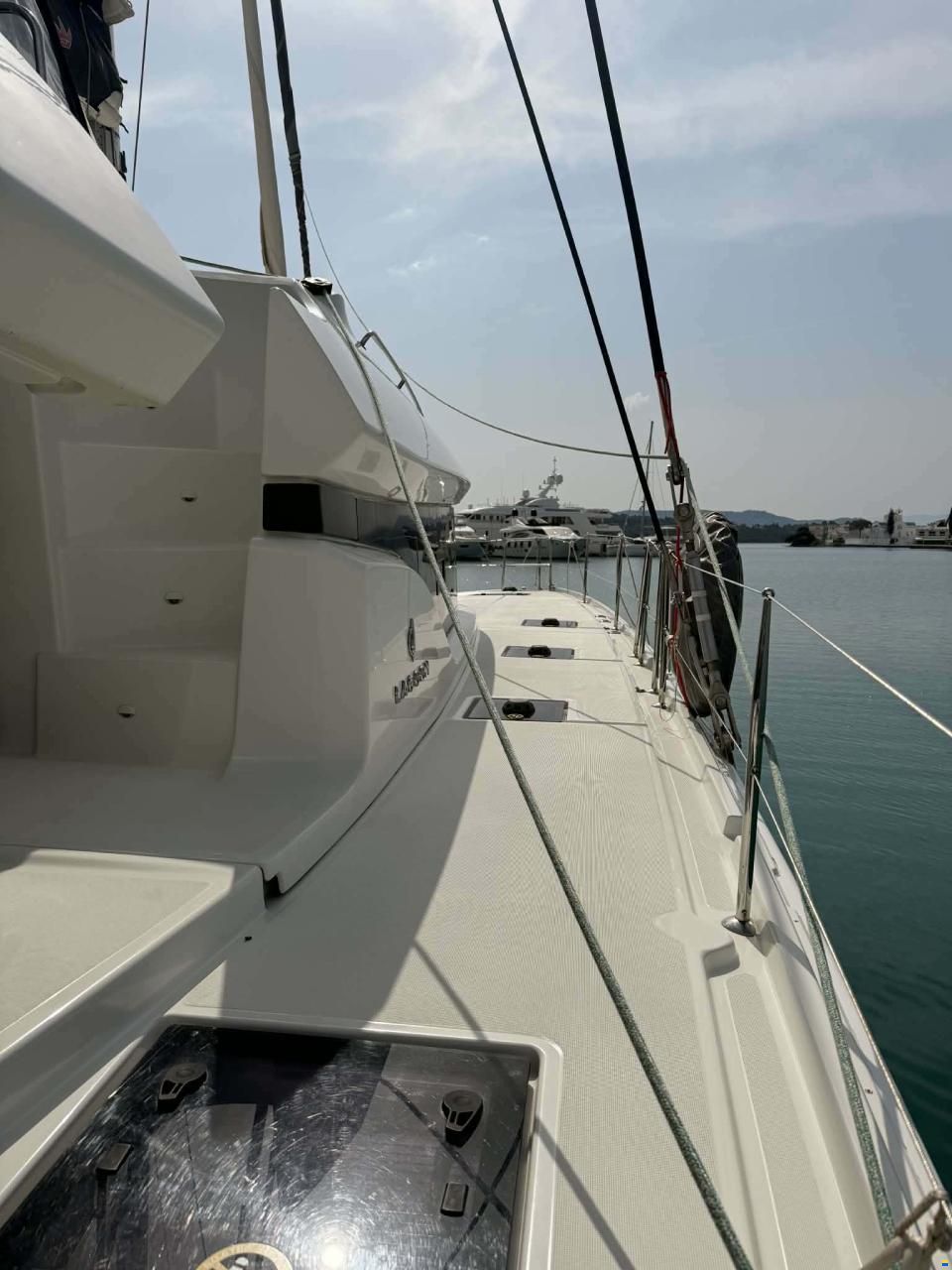 Lagoon 51