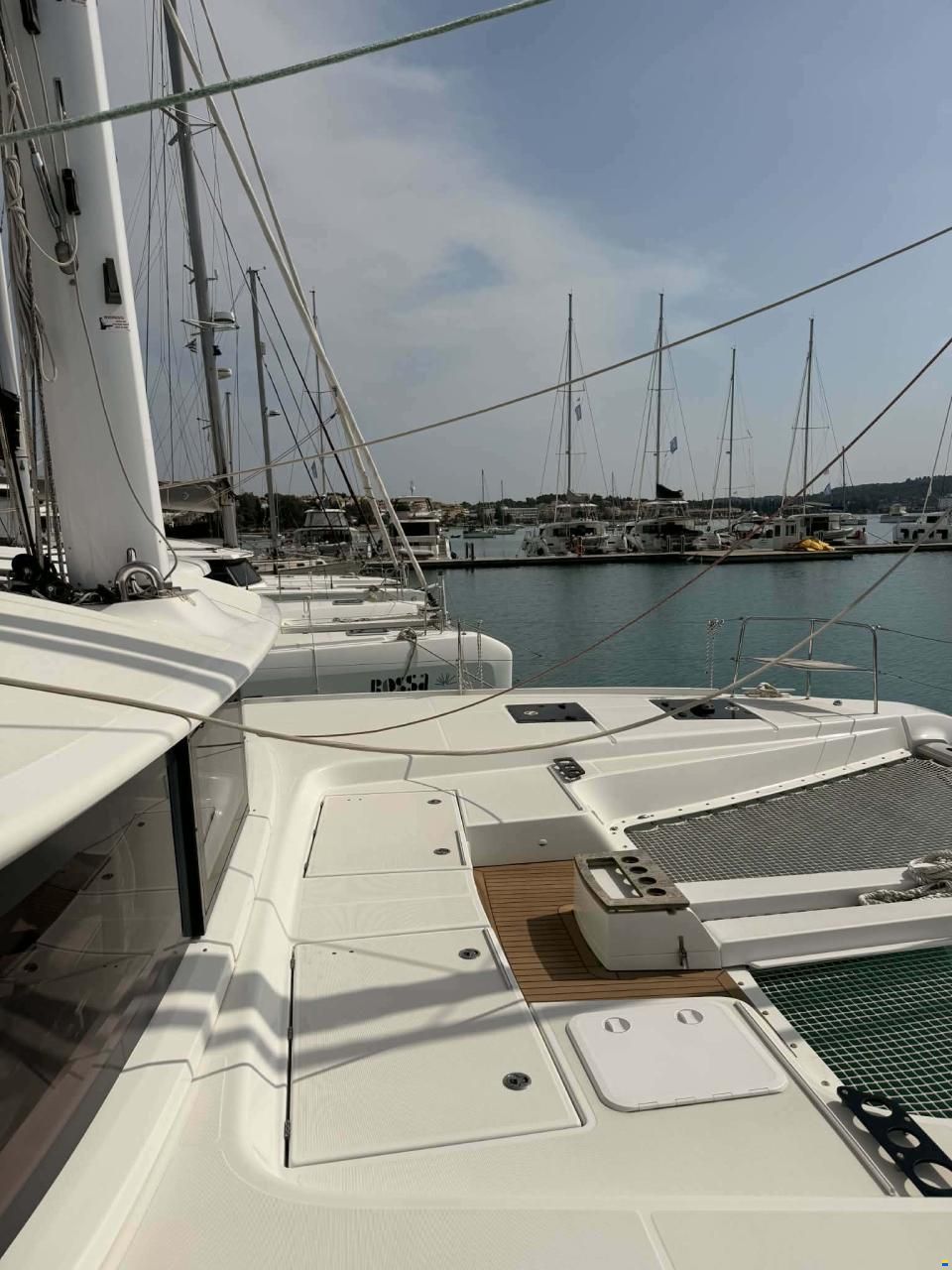 Lagoon 51