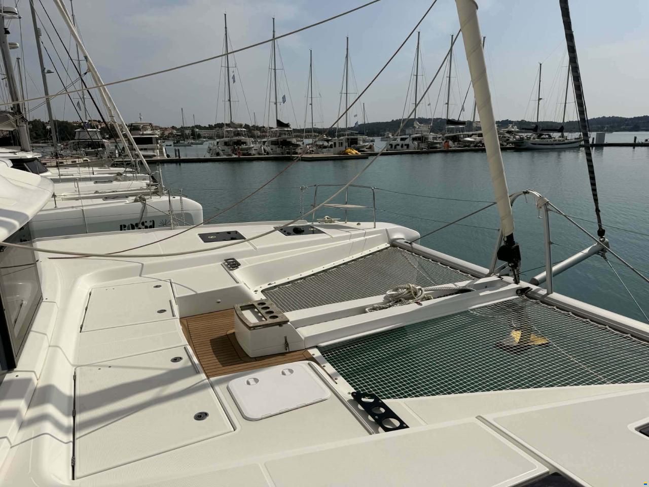 Lagoon 51