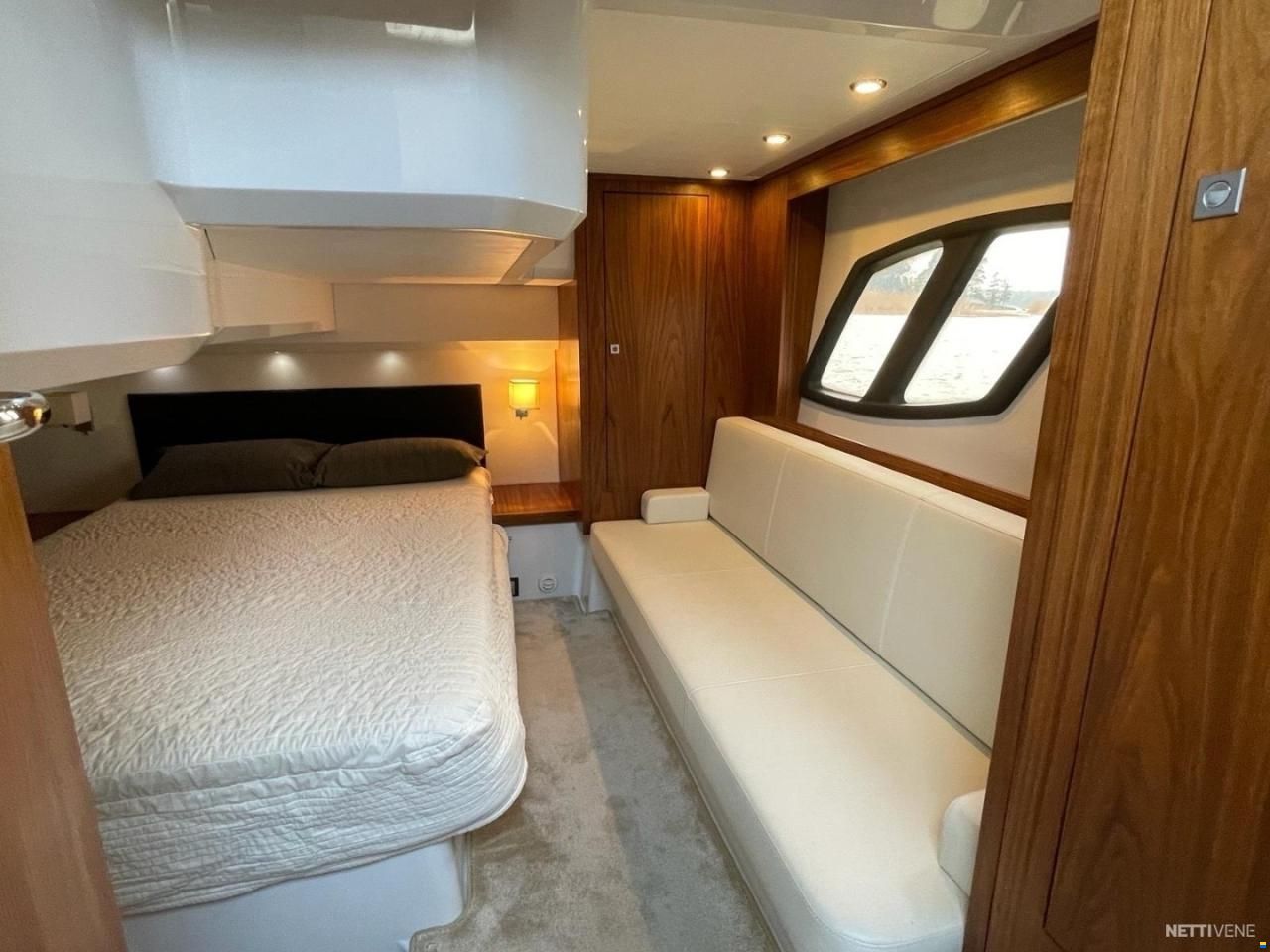 Grandezza 40 FLY