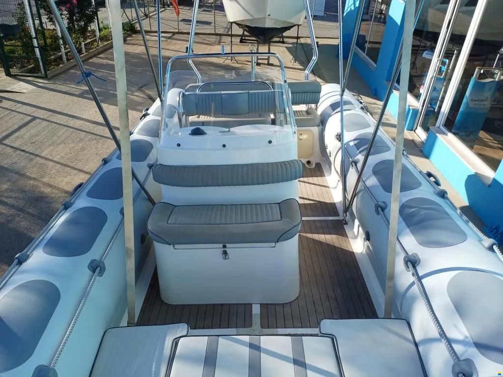Valiant V750