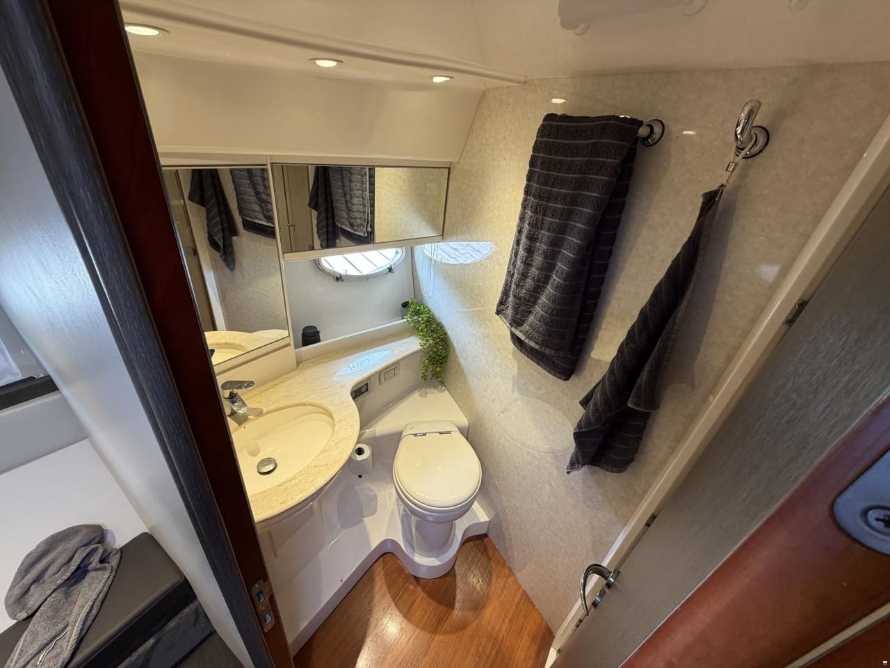 Pershing 52