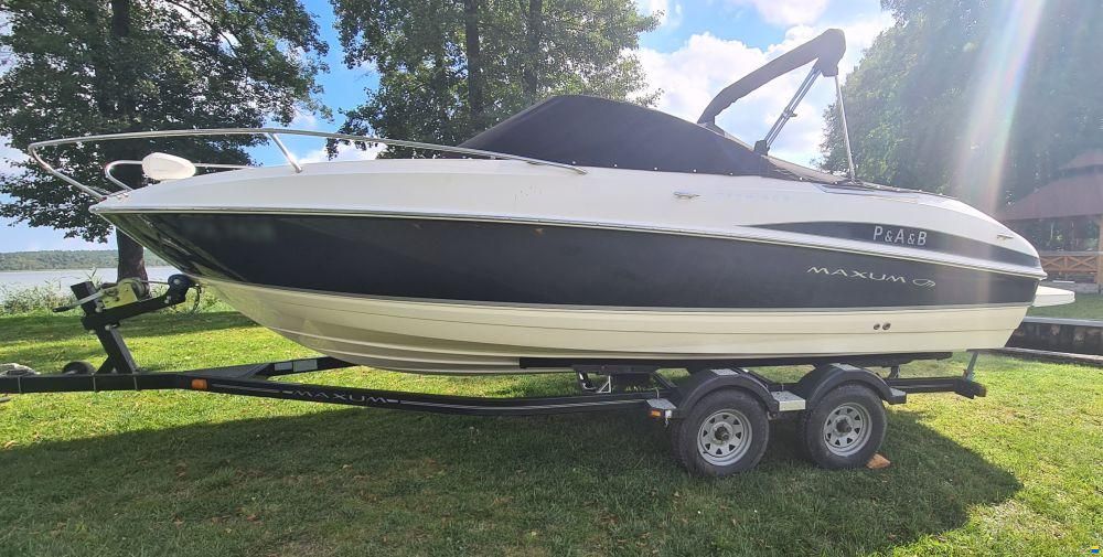 Maxum 2100 SC
