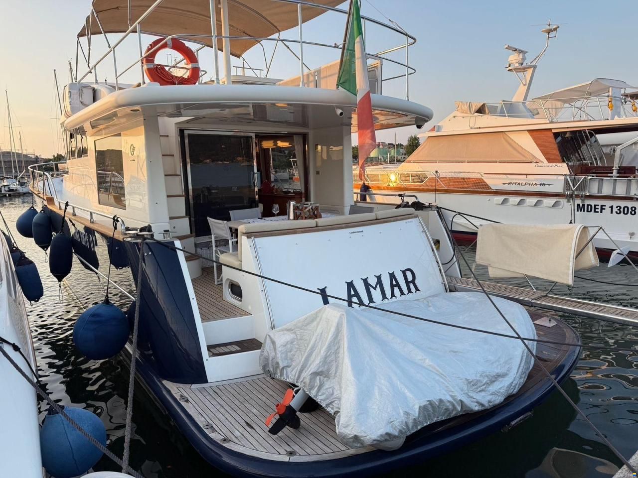 Cantieri Estensi NAVETTA Maine 530