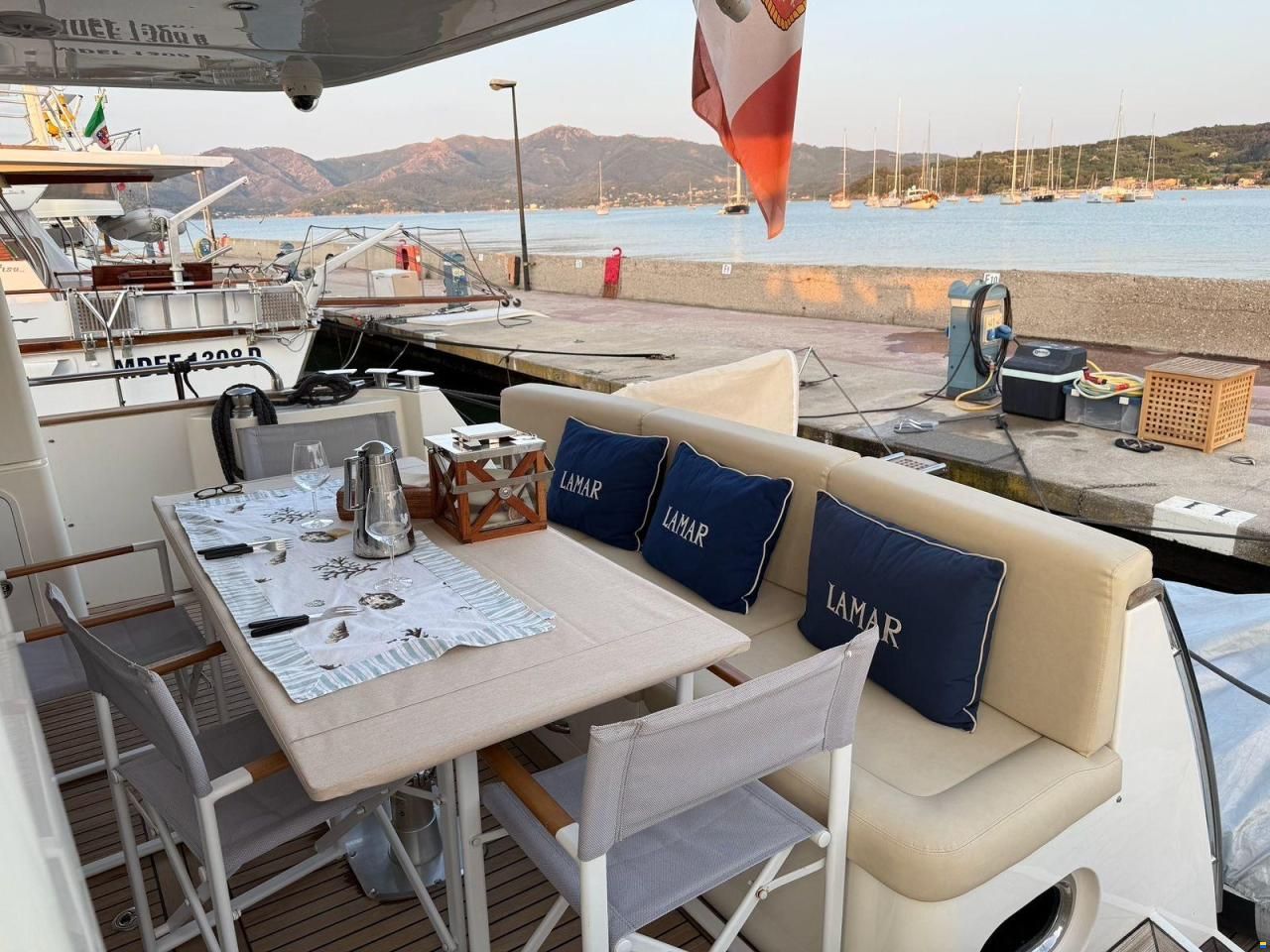 Cantieri Estensi NAVETTA Maine 530
