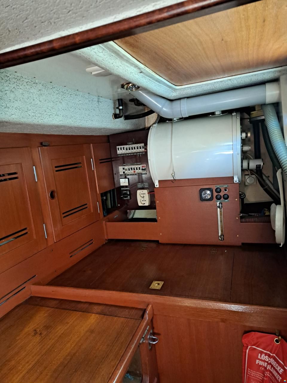 Hallberg-Rassy 38