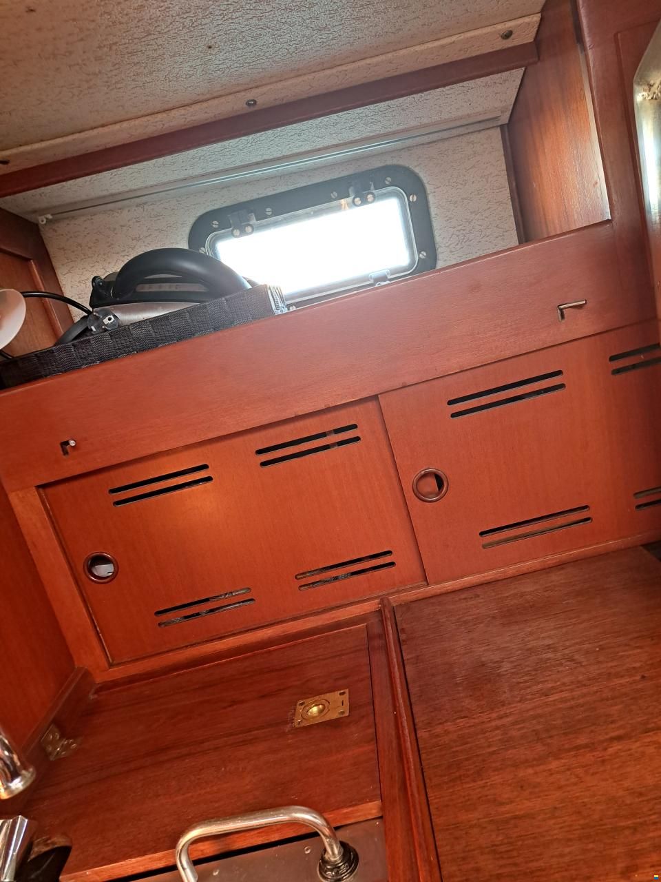 Hallberg-Rassy 38