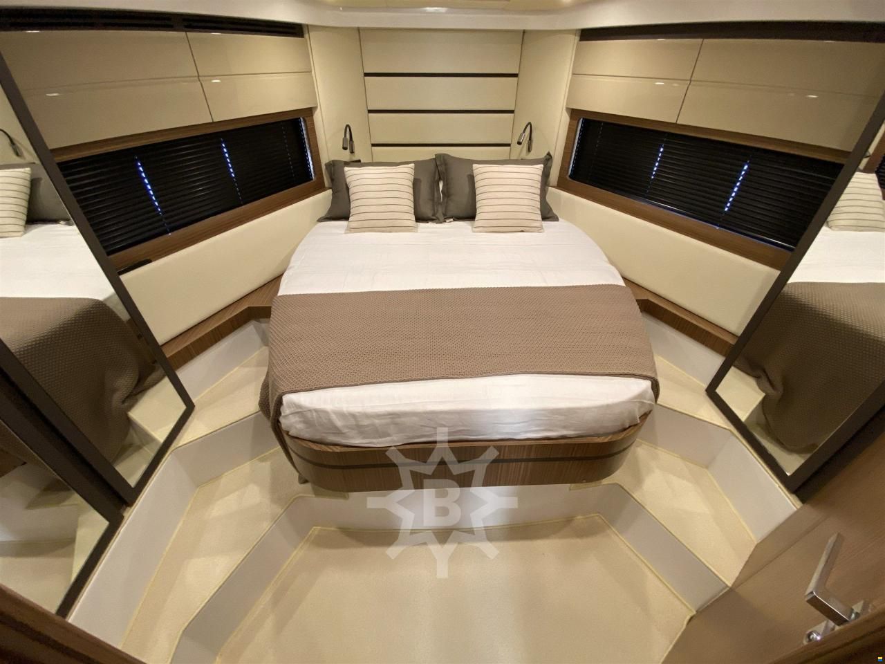 Azimut Atlantis 43