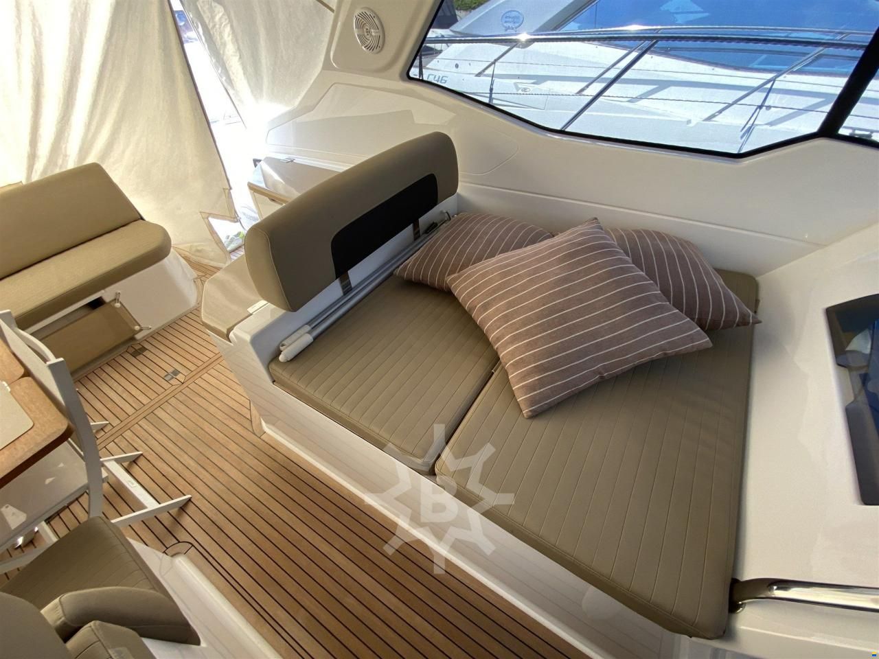 Azimut Atlantis 43