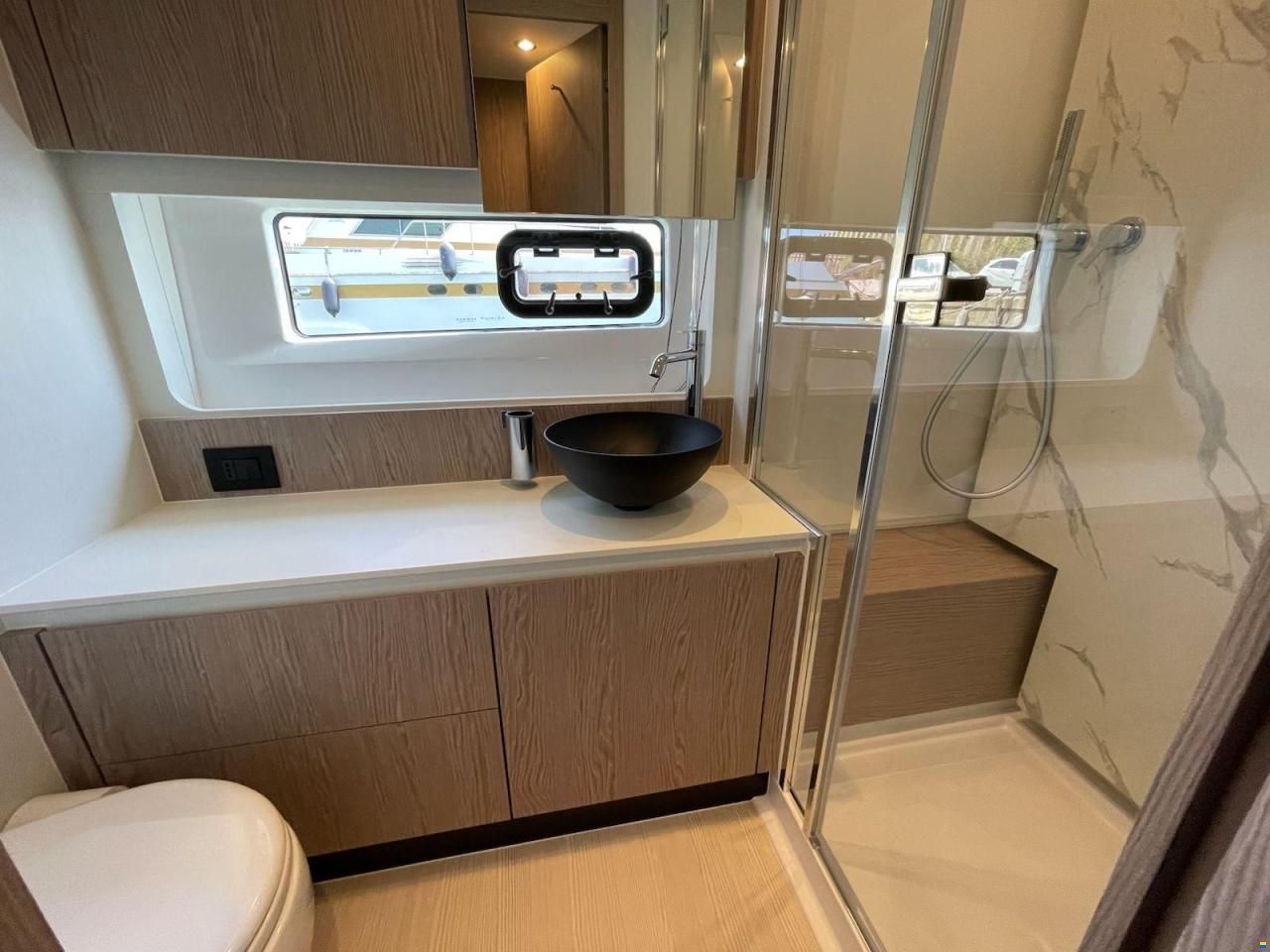 Azimut Fly 53