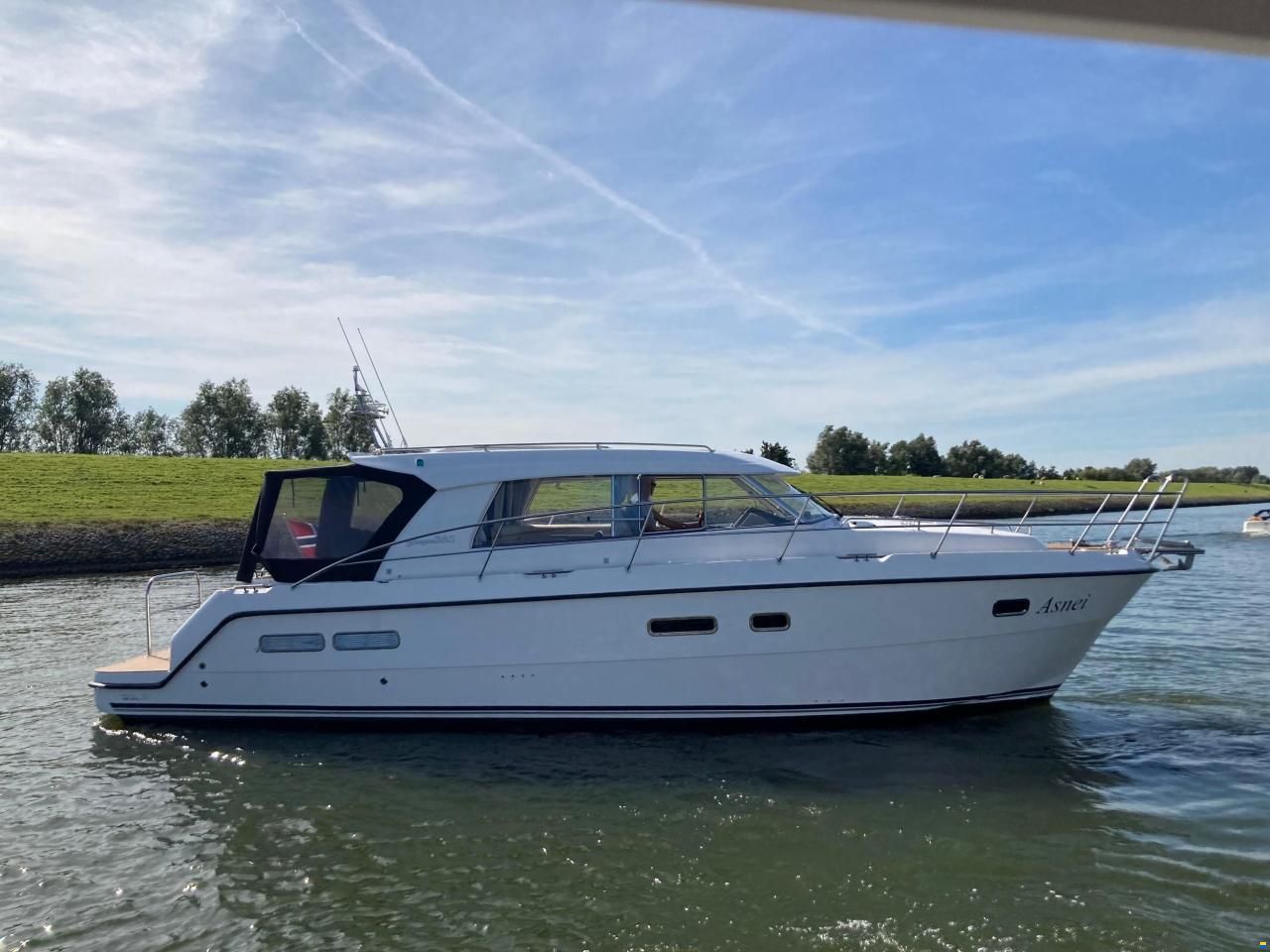 Saga 385