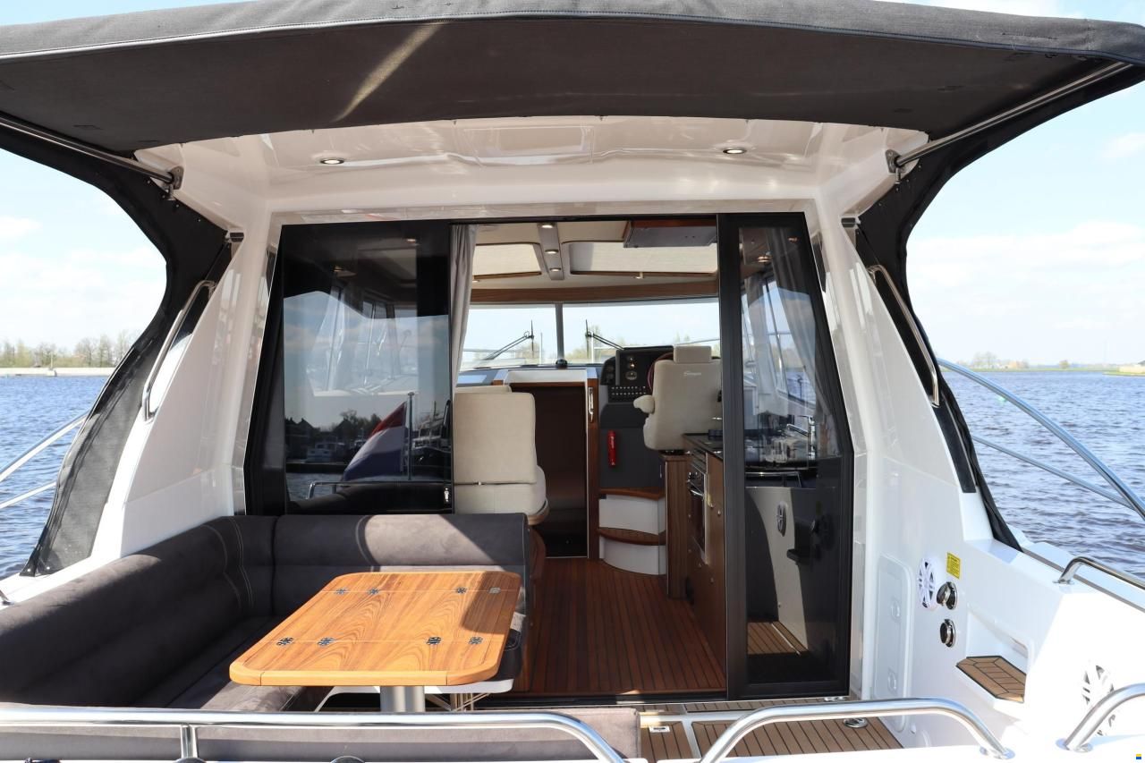 Saga 385