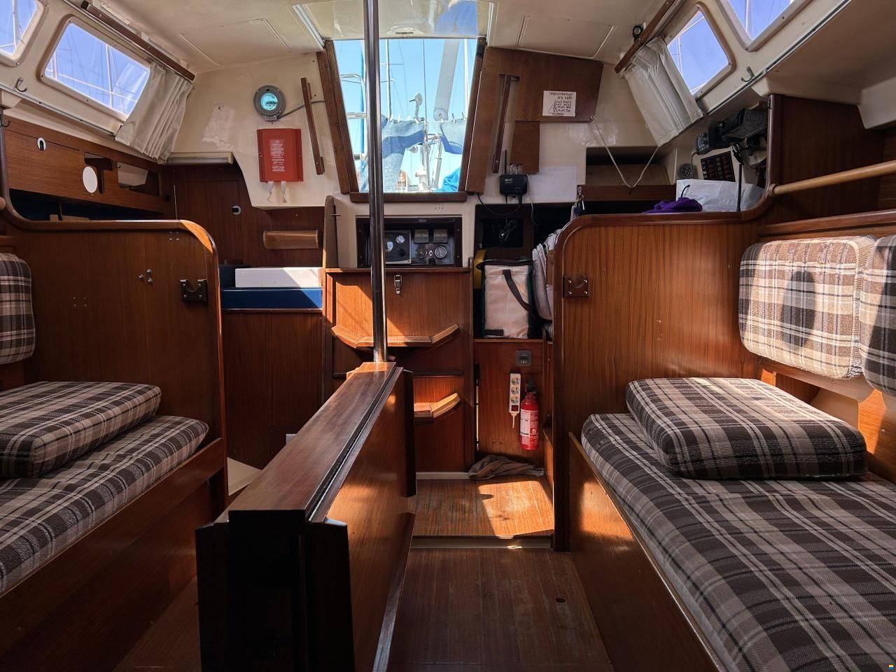 Dufour 31