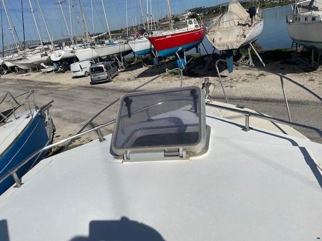 CN Plasti Bateaux Vega 720