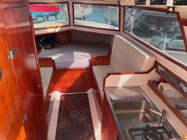 CN Plasti Bateaux Vega 720