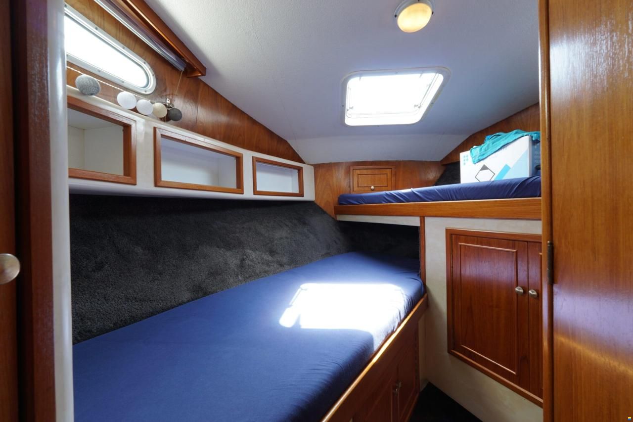 Atlantic Yachts 37