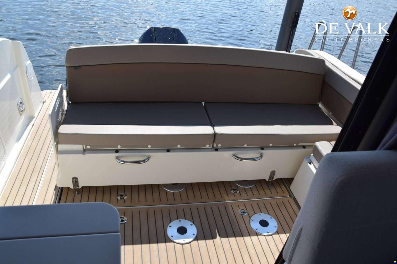 Quicksilver Activ 905 Weekend