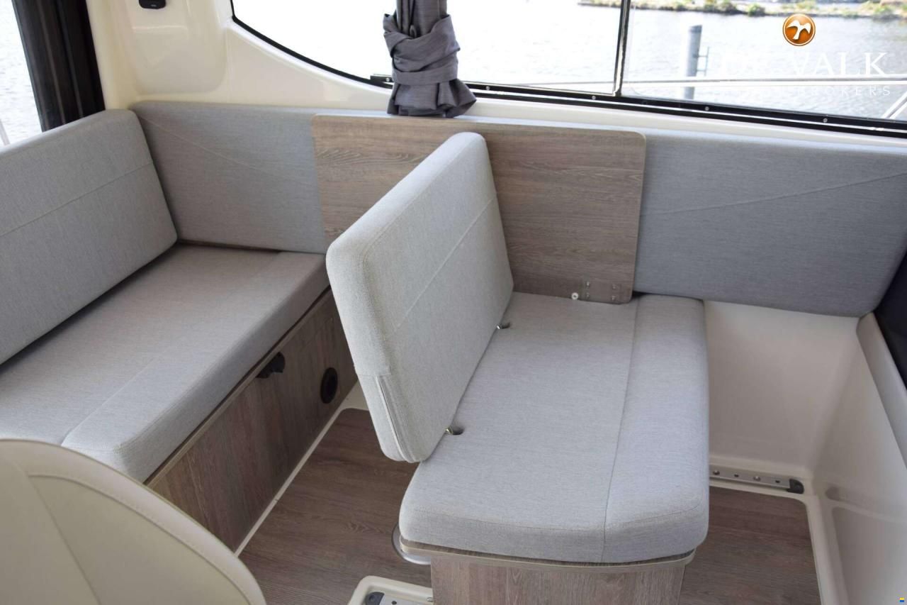 Quicksilver Activ 905 Weekend