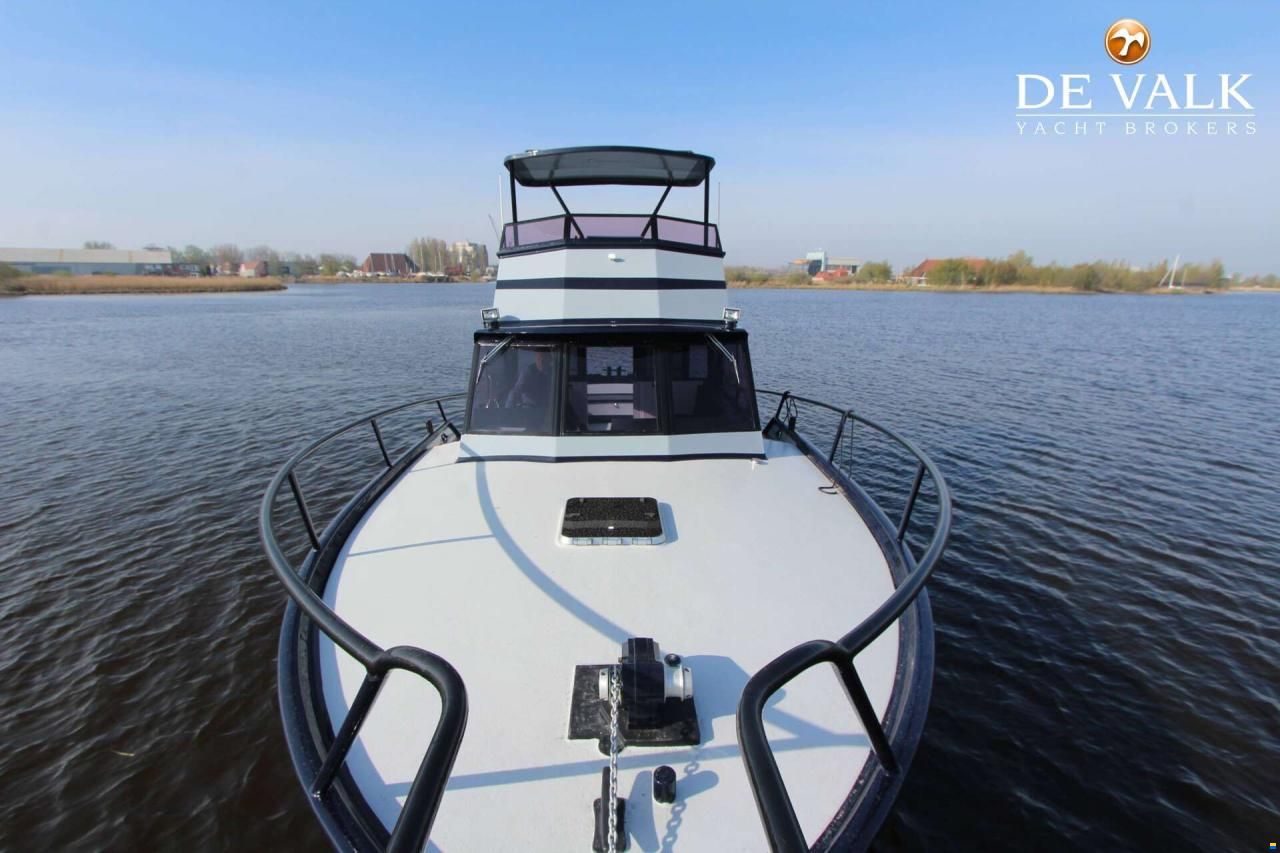 Striker 44