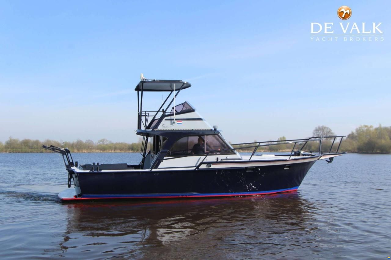 Striker 44