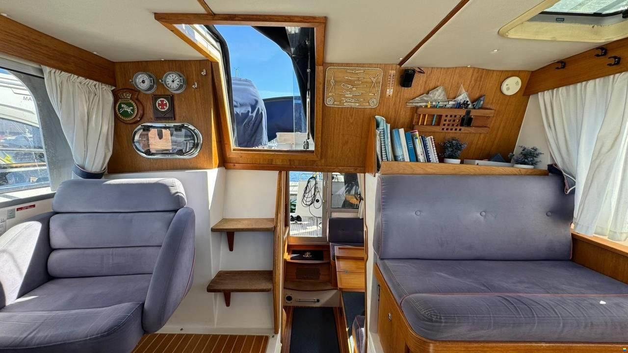 Nimbus 380 COMMANDER