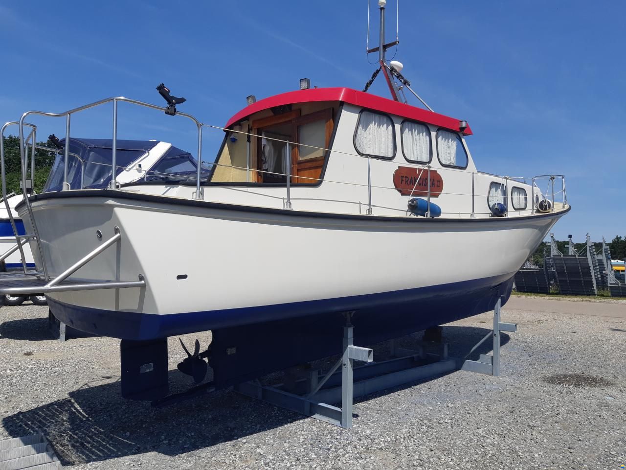 Starlet 34