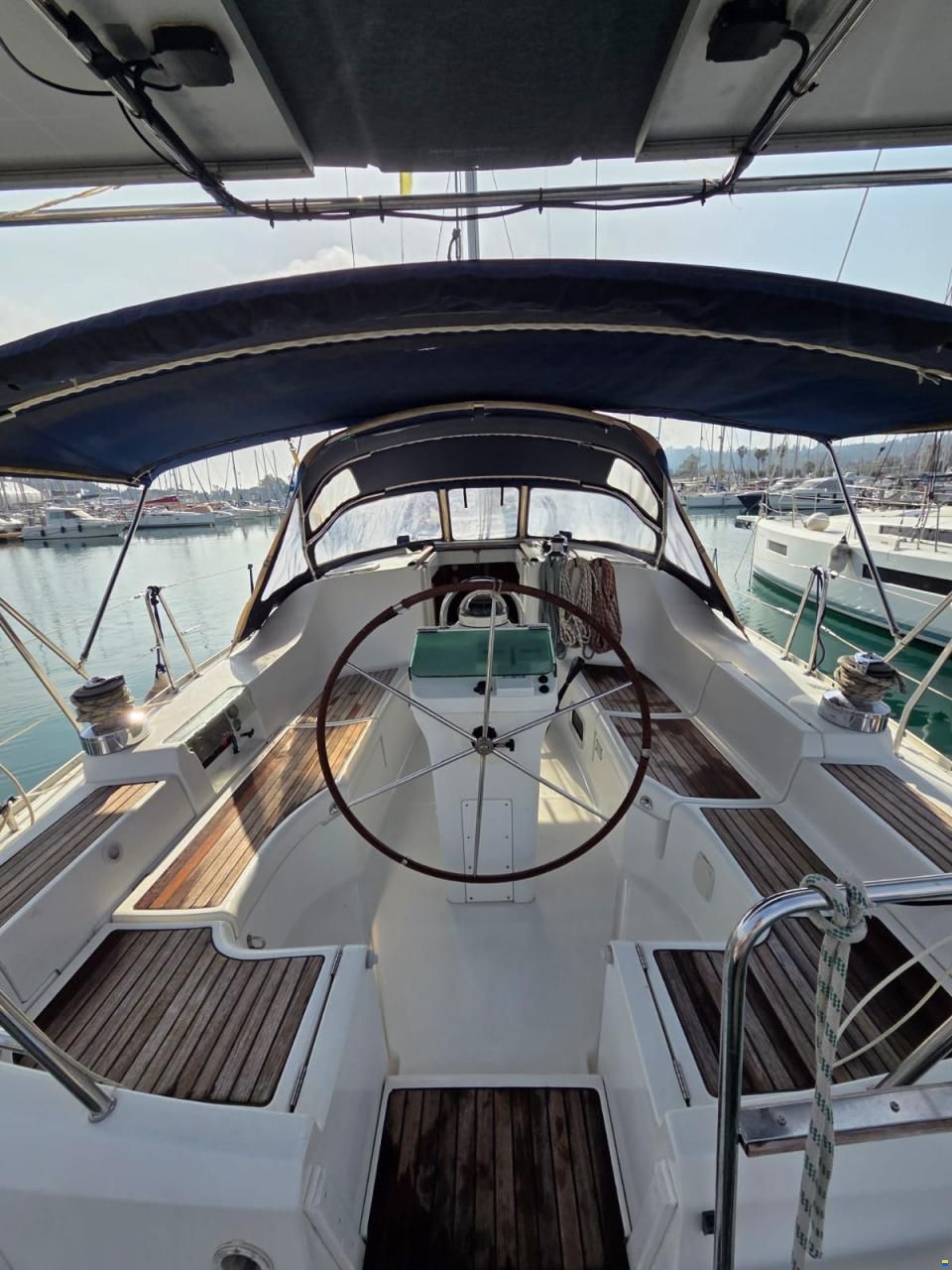 Beneteau Oceanis Clipper 393