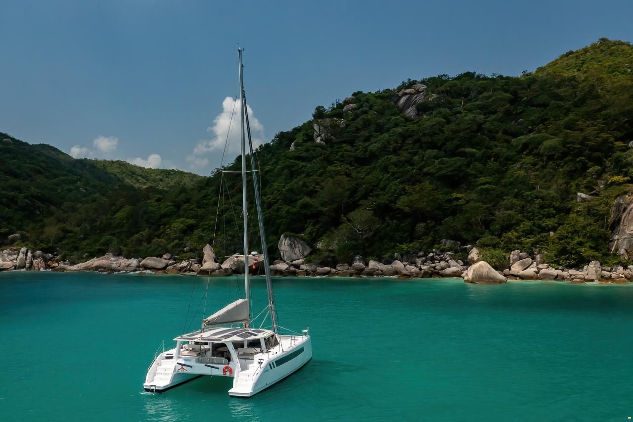 Seawind 1370