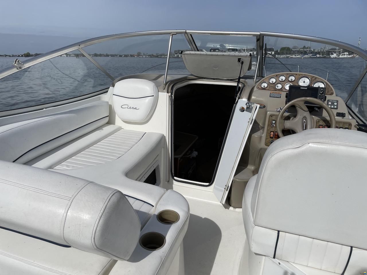 Bayliner 2455 Ciera