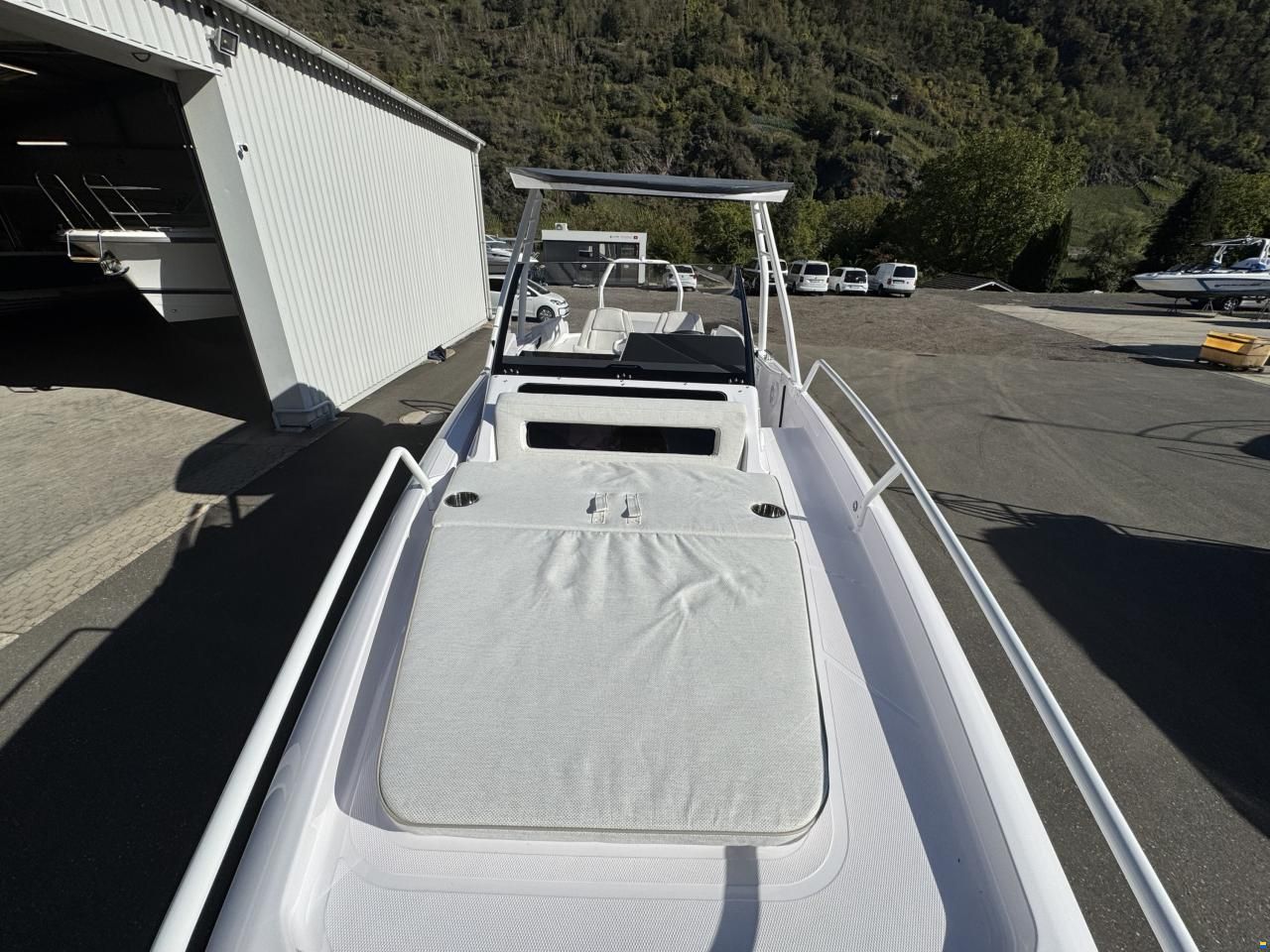 Axopar 25 Cross-Top