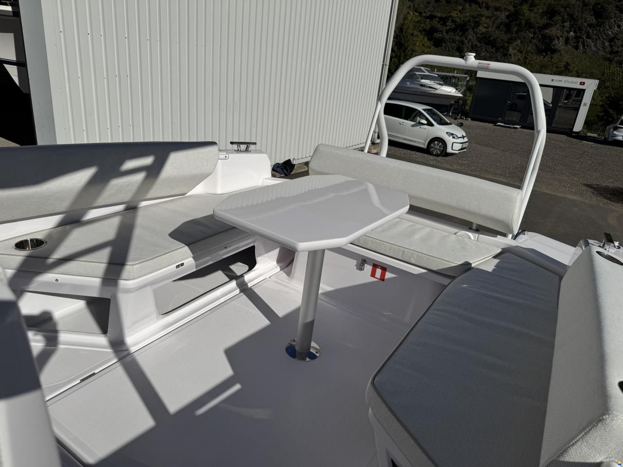 Axopar 25 Cross-Top