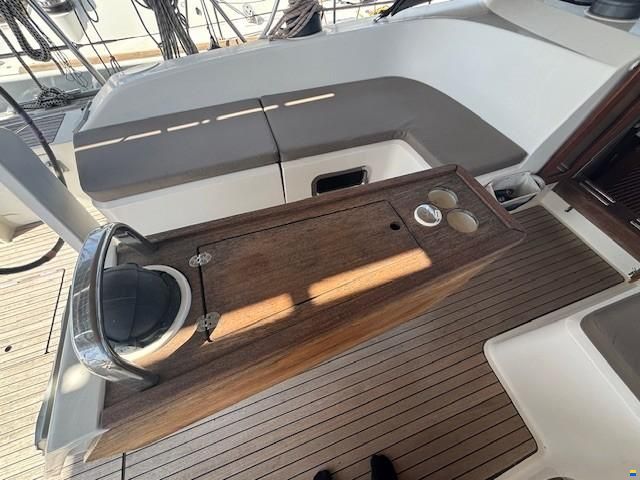 Bavaria CRUISER 51