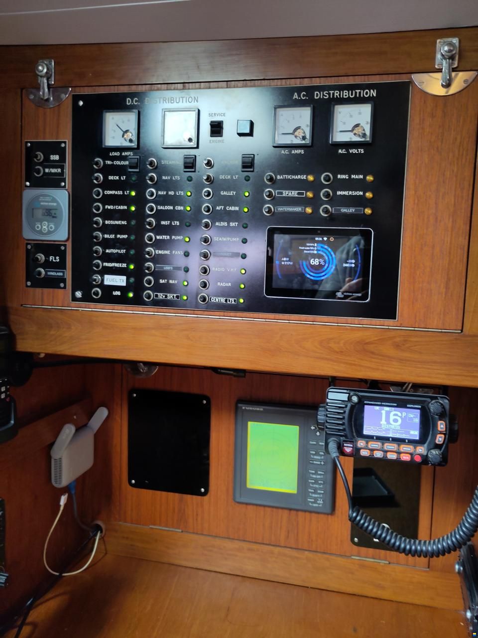 Oyster Mariner 35 Ketch