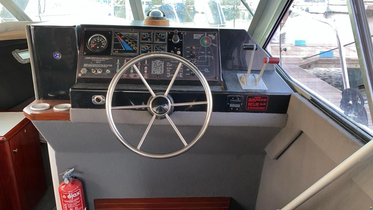 Bayliner 2858