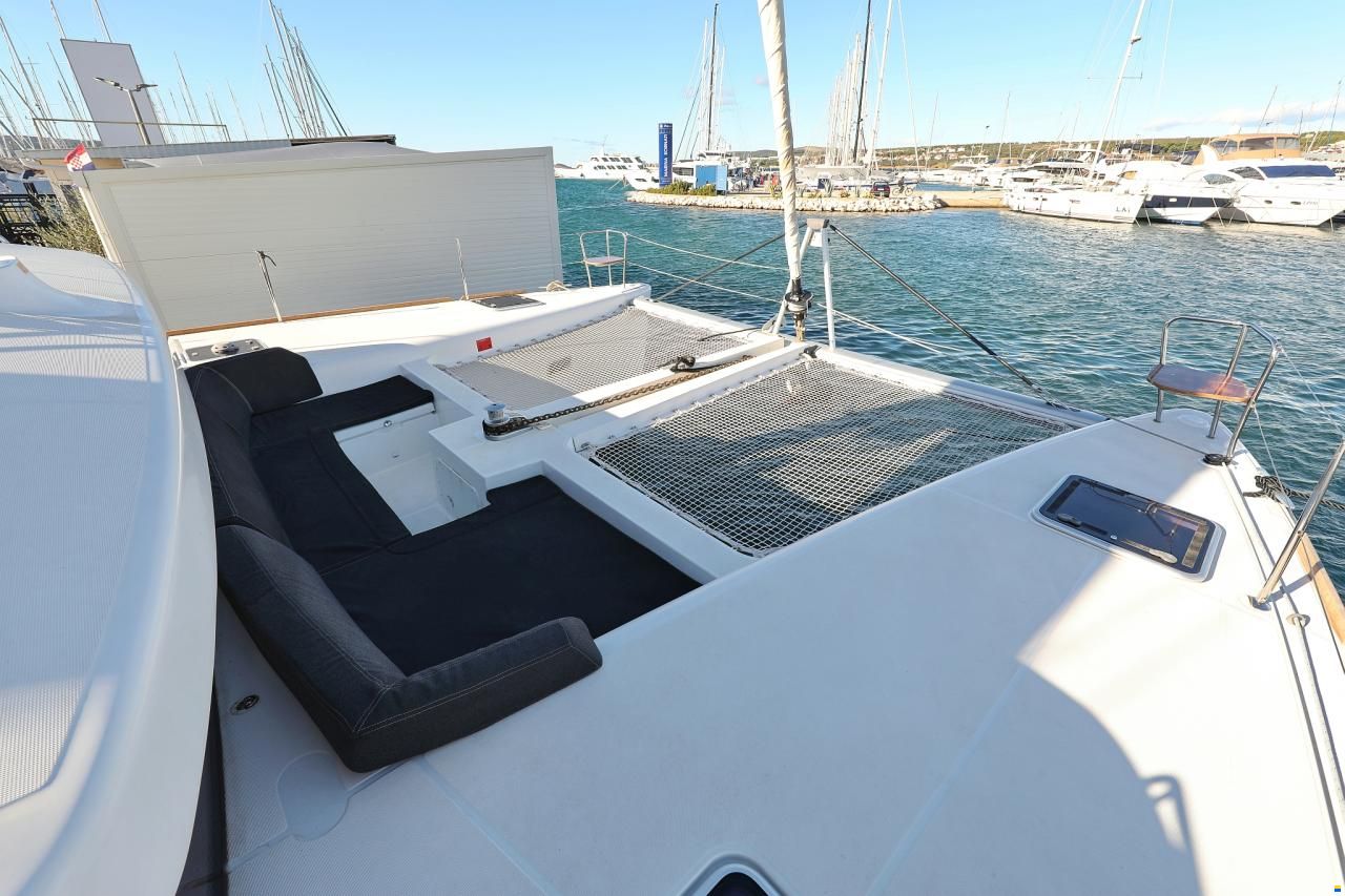 Lagoon 450S