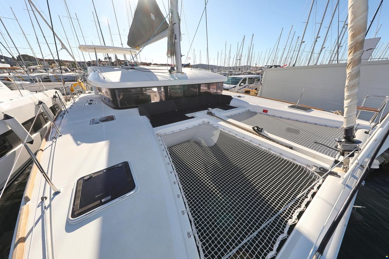 Lagoon 450S