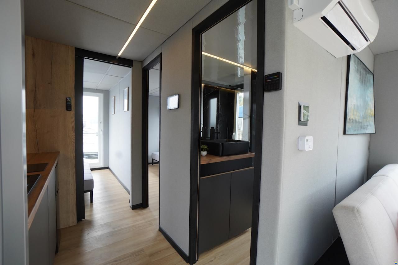 Hartmann Boote Waterlounge 13